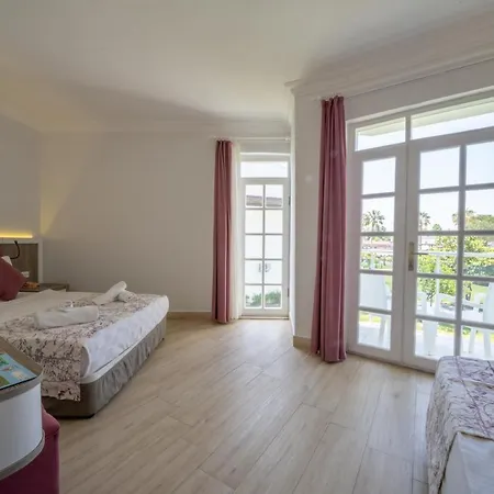 Lykia Botanika Fun&club - 4*