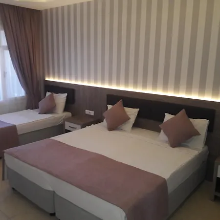 Lykia Botanika Fun & Club Szálloda 4*
