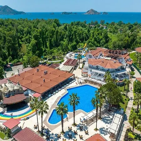 Lykia Botanika Fun&club - 4*